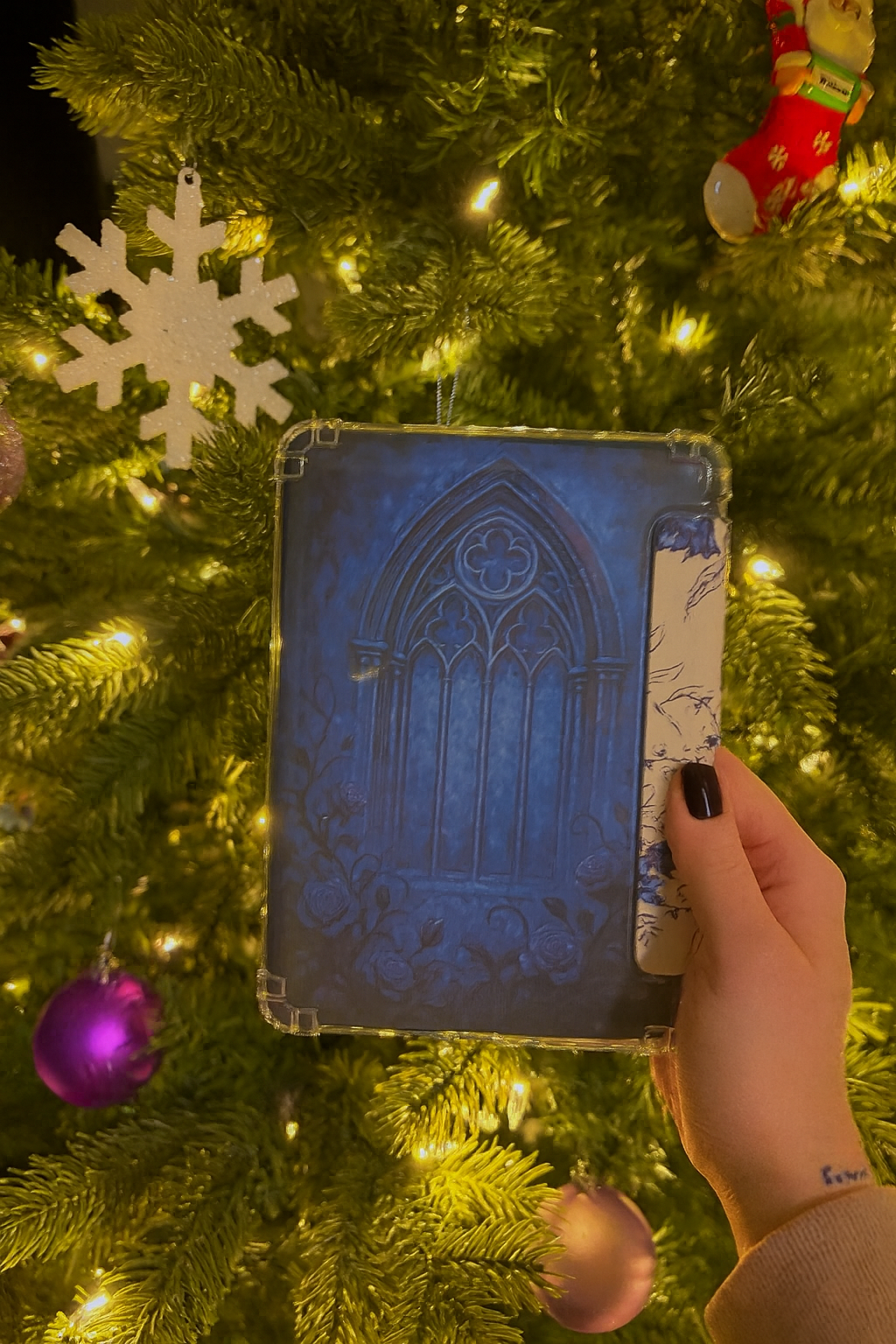 Gothic Rose Kindle Insert